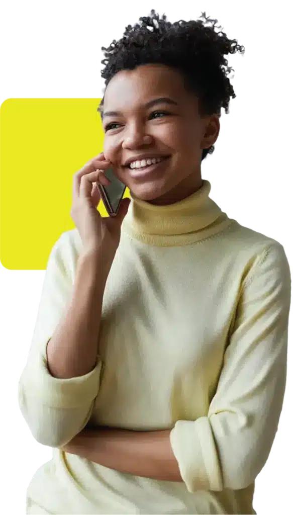 Lady using her mobile device to speak with customer support at evolution funding